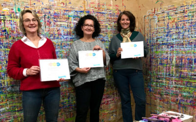 Reconversion : 3 femmes unies par la peinture